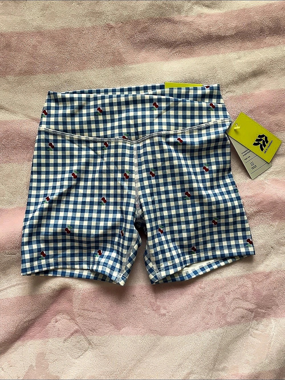 All in Motion Crossover Waistband Shorts Gingham High Rise Shorts in Blue &